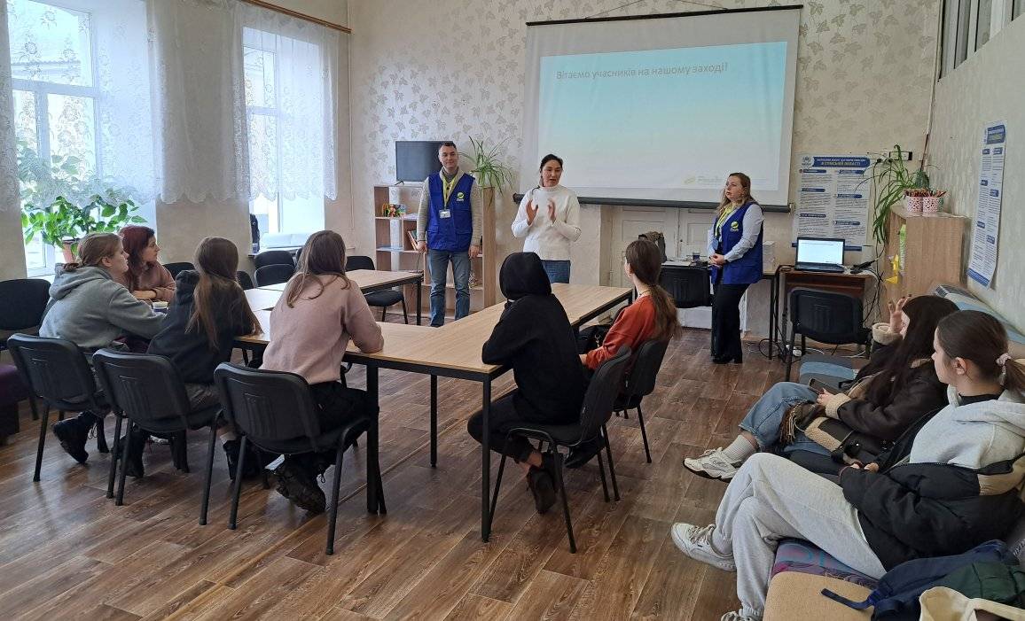 Підтримка та допомога є дуже важливими та вкрай необхідними