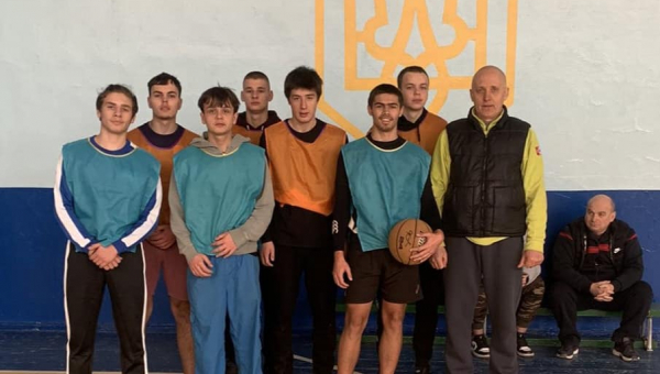 СПОРТИВНЕ ЖИТТЯ ВИРУЄ