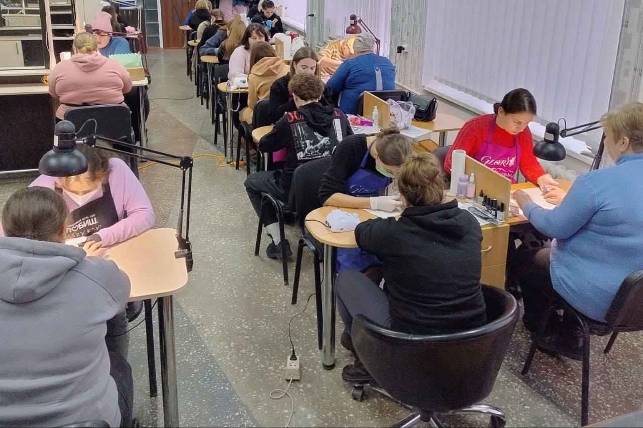 МАЙСТРИ КРАСИ ТА СТИЛЮ